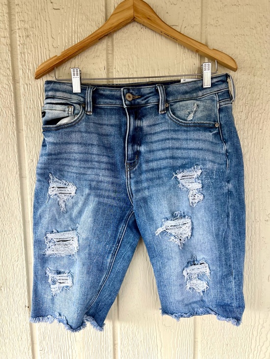 KanCan Pants - Kancan Distressed Denim Shorts Size 29 | High Rise Raw Hem Cutoff Jean Shorts